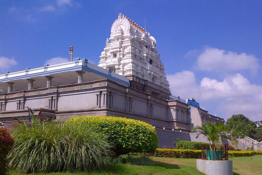 ISKCON Temple Patna: The Spiritual Oasis of Radha Banke Bihari